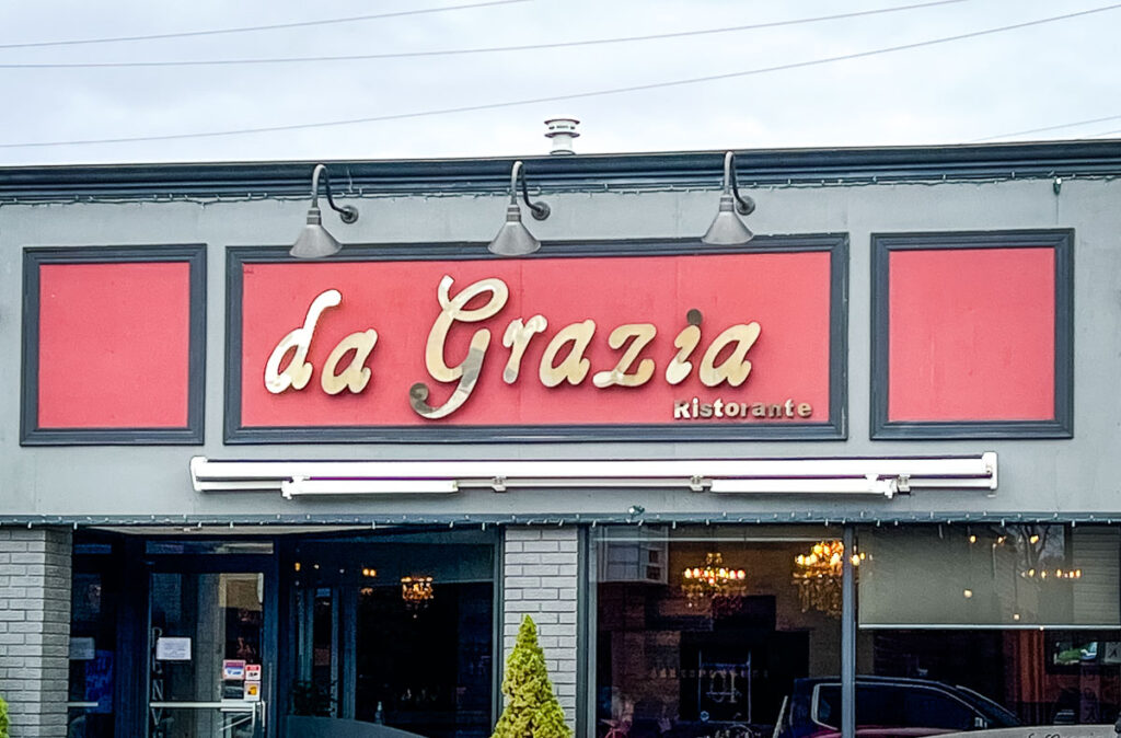 The front of Da Grazia in Alliston, Ontario.