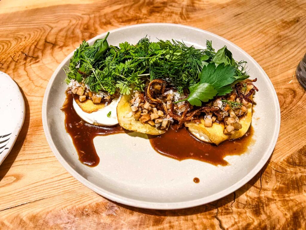 Mushroom tartare on a plate.